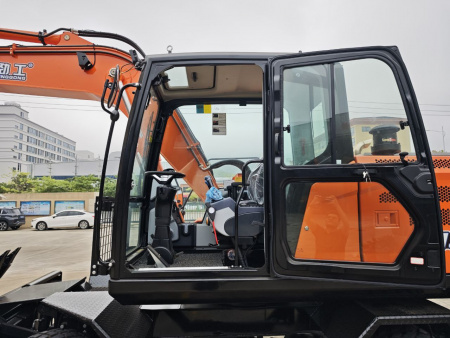 Экскаватор Jinggong JG150S